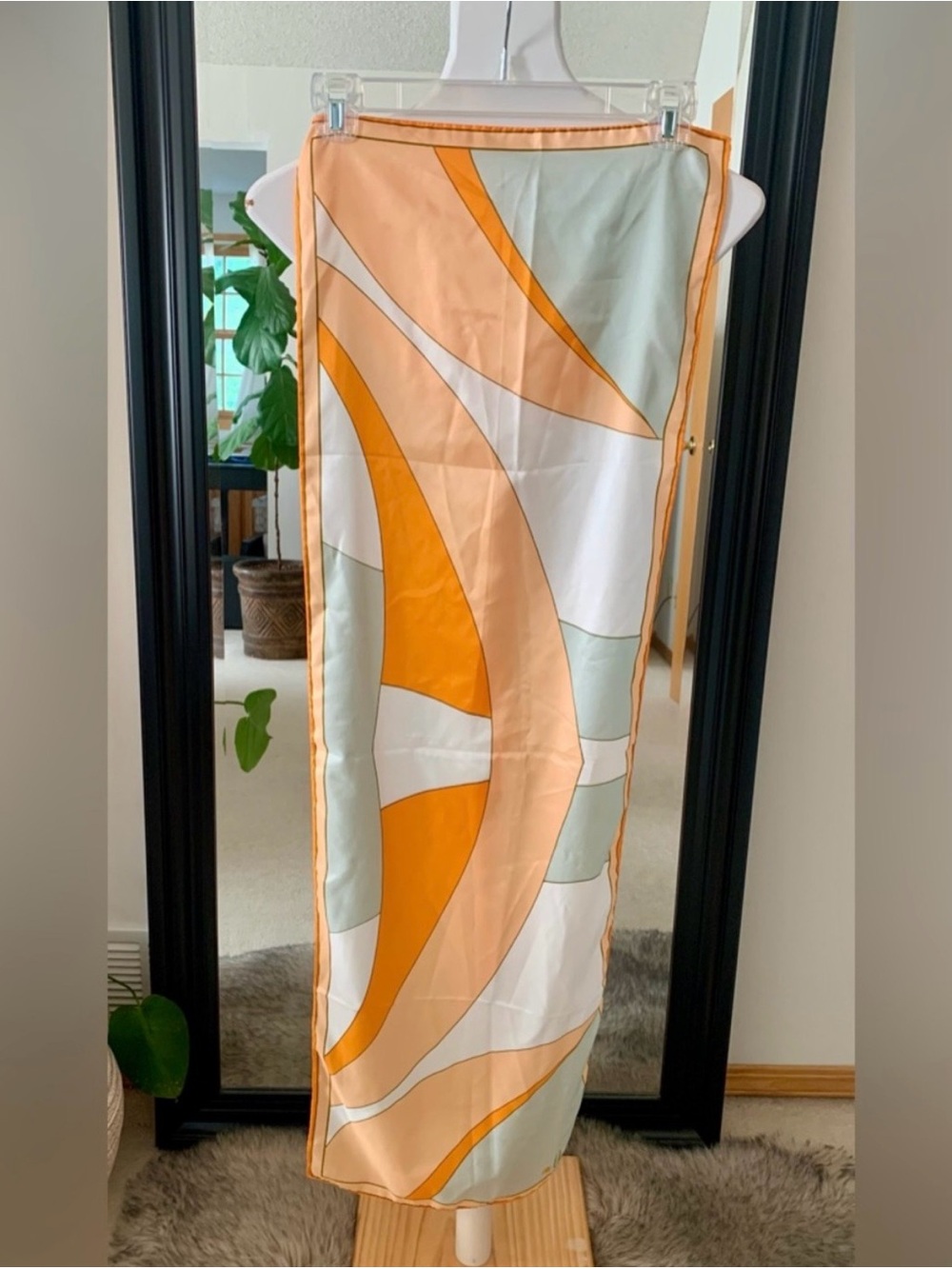 Vintage VERA Long Orange Tones Scarf